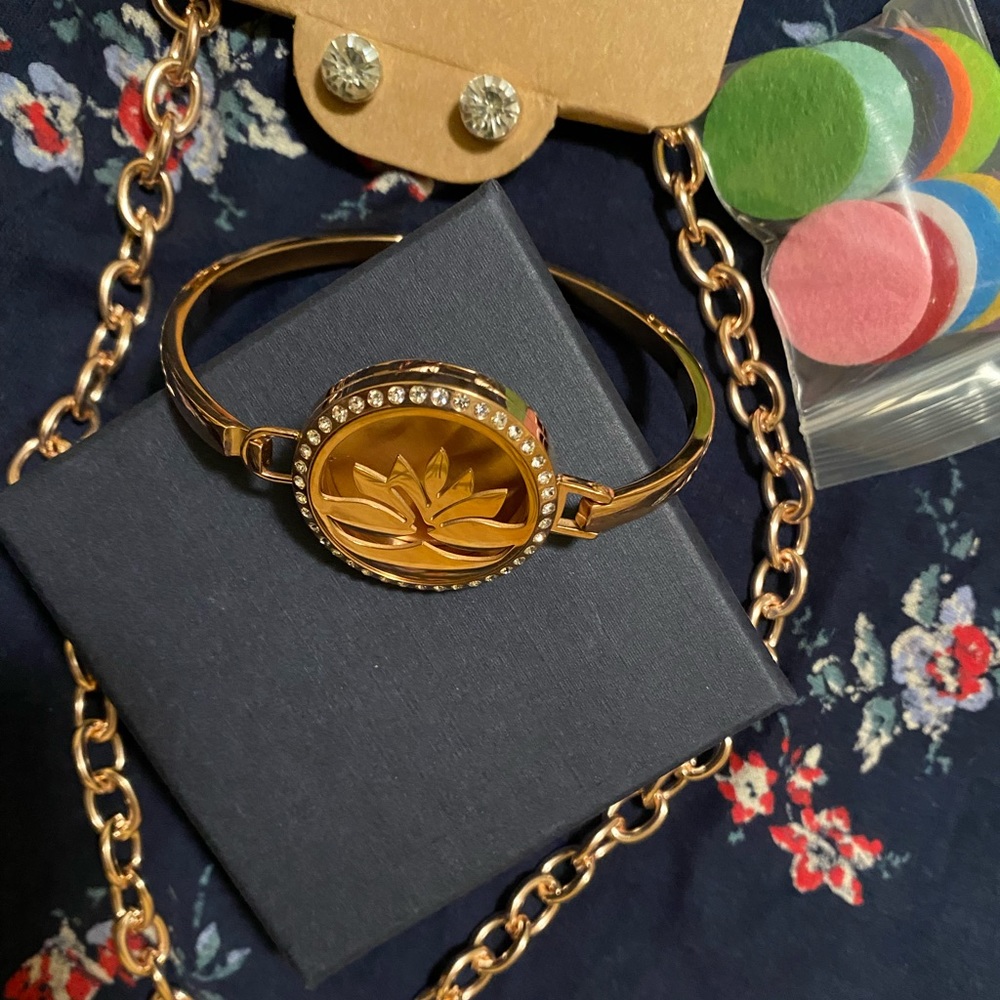 Jewelry Lot
